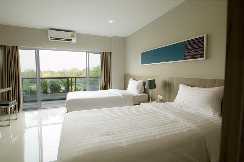 V Hotel Ubon Ratchathani Habitación foto